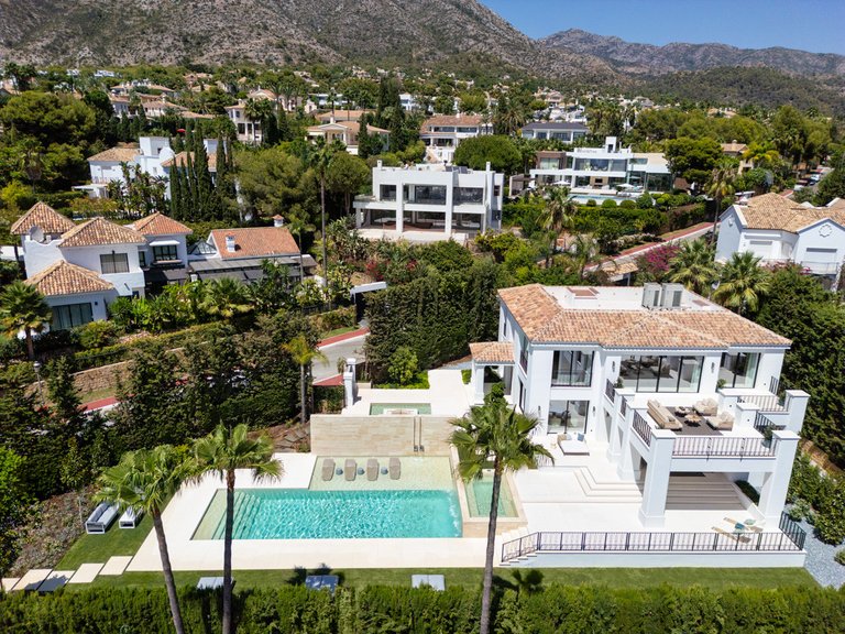 Villa for Sale in Marbella Malaga 33