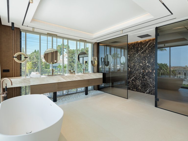 Villa for Sale in Marbella Malaga 14