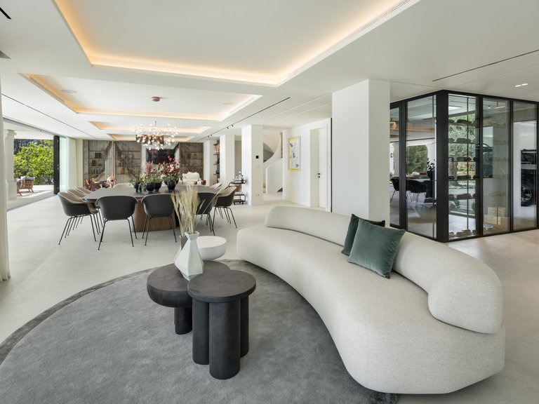 Villa for Sale in Marbella Malaga 12