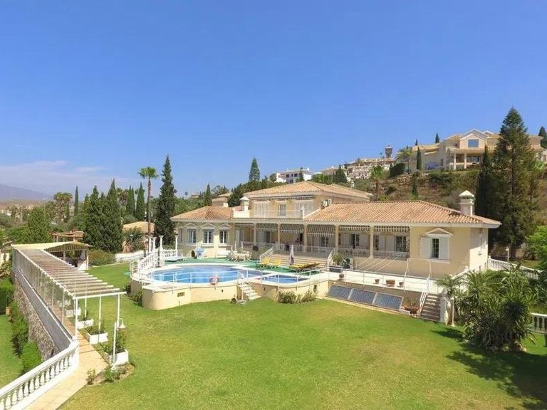 Villa for Sale in Mijas Costa Malaga 1