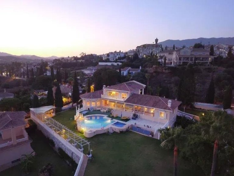 Villa for Sale in Mijas Costa Malaga 5