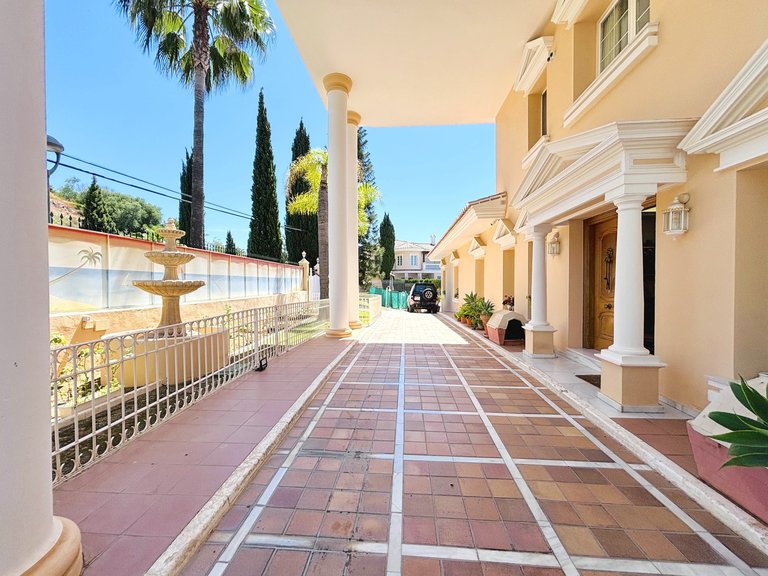 Villa for Sale in Mijas Costa Malaga 43