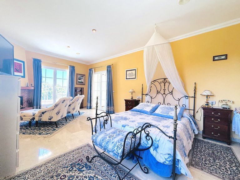 Villa for Sale in Mijas Costa Malaga 30