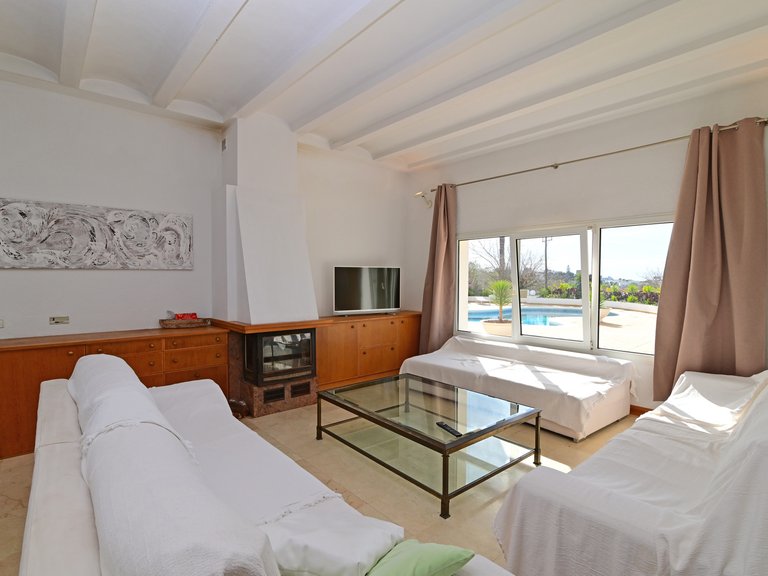 Villa for Sale in Santa Eulalia Del Río Balearic Islands 17