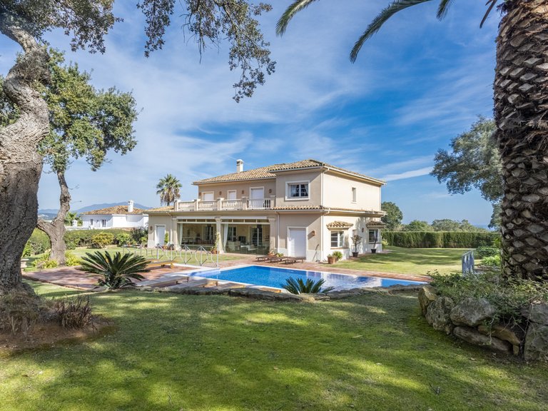 Villa for Sale in San Roque Cadiz 12