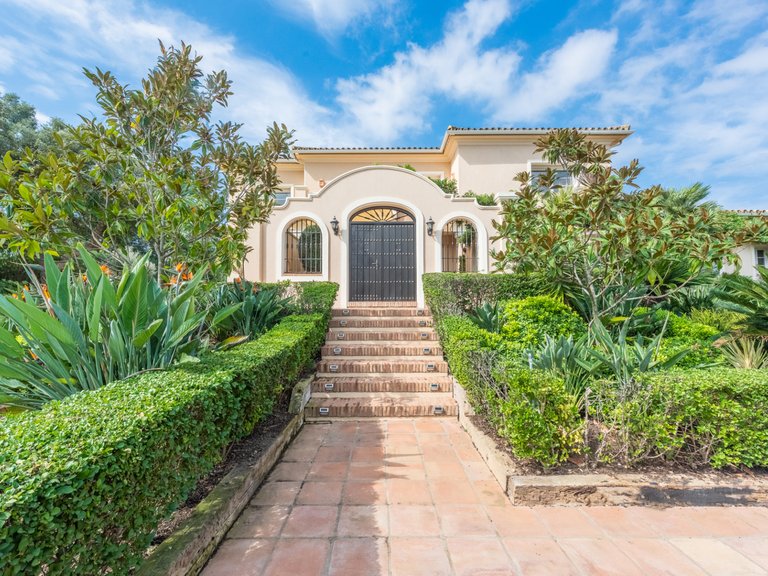 Villa for Sale in San Roque Cadiz 3