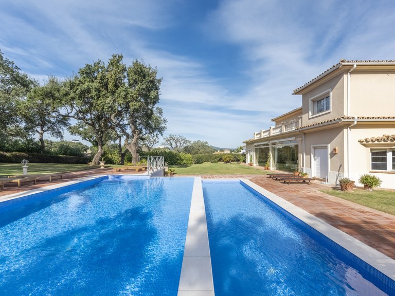 Villa for Sale in San Roque Cadiz 13