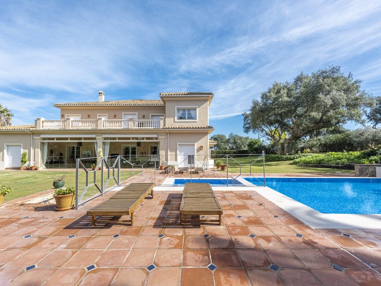Villa for Sale in San Roque Cadiz 29
