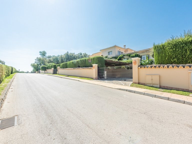 Villa for Sale in San Roque Cadiz 19