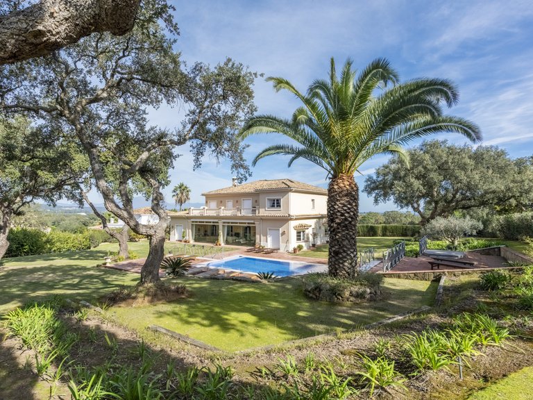 Villa for Sale in San Roque Cadiz 26
