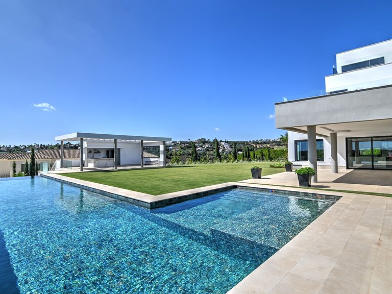 Villa for Sale in Sotogrande Cadiz 48