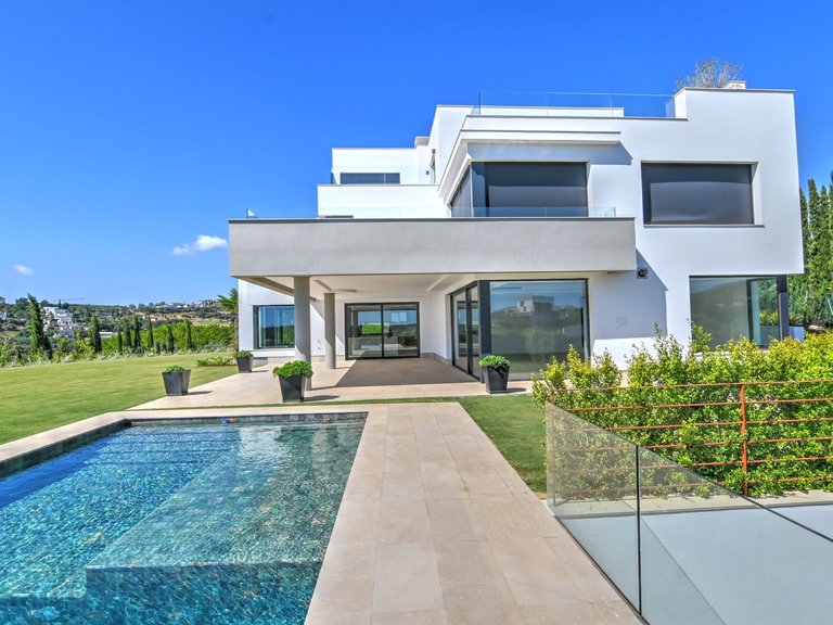 Villa for Sale in Sotogrande Cadiz 2