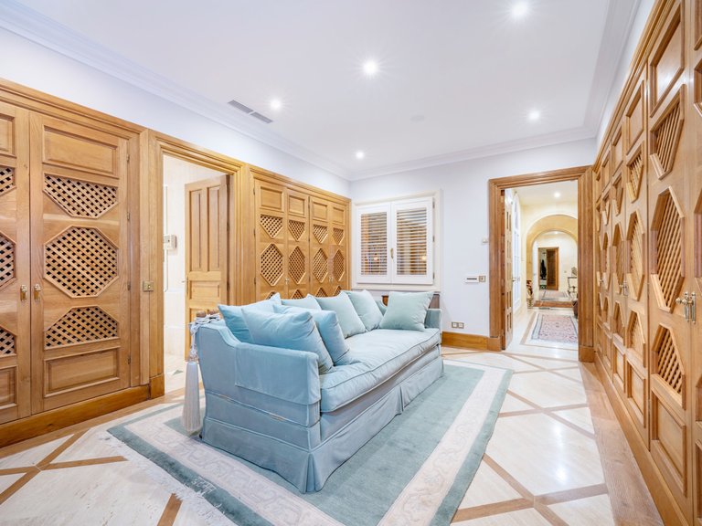 Villa for Sale in San Roque Cadiz 15