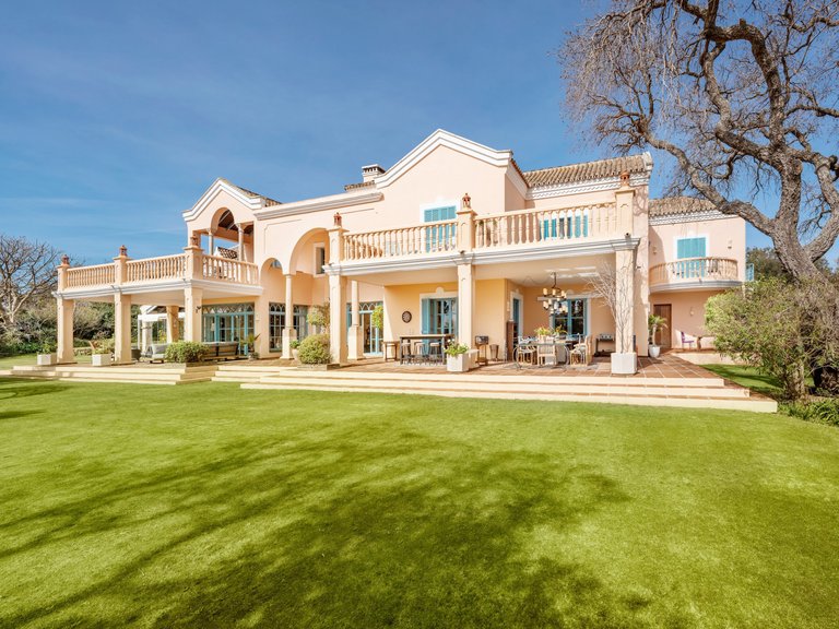 Villa for Sale in San Roque Cadiz 39
