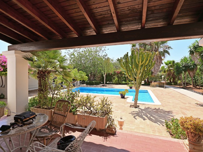 Villa for Sale in Santa Eulalia Del Río Balearic Islands 4