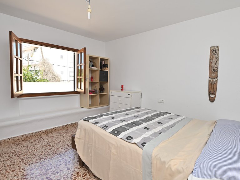 Villa for Sale in Santa Eulalia Del Río Balearic Islands 18
