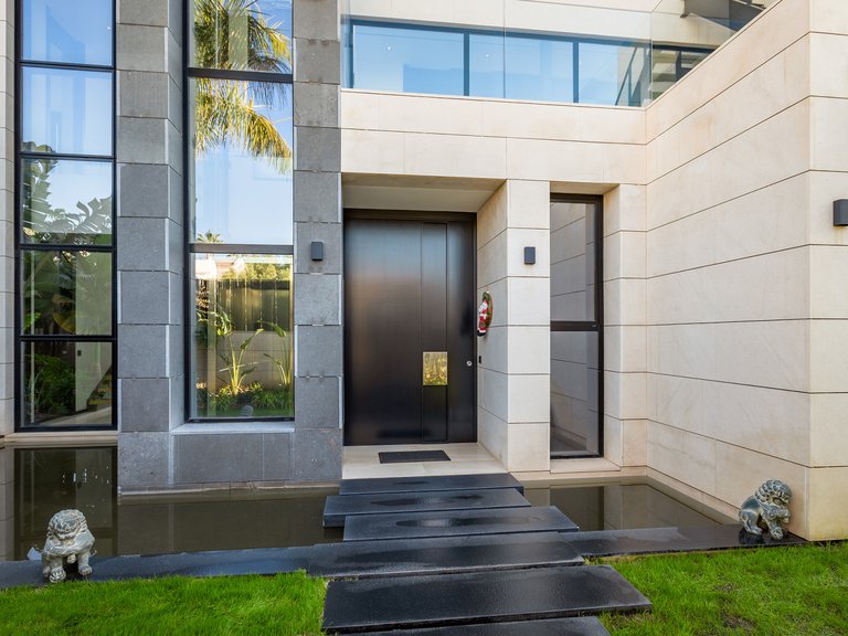 Villa for Sale in Marbella Malaga 23