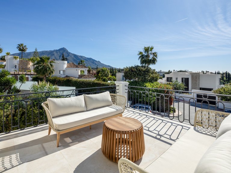 Villa for Sale in Marbella Malaga 6