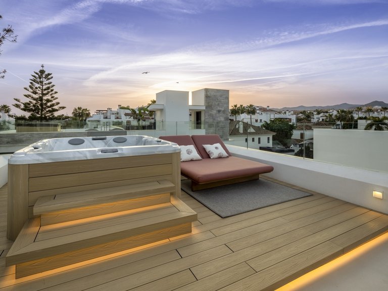 Villa for Sale in Marbella Malaga 36