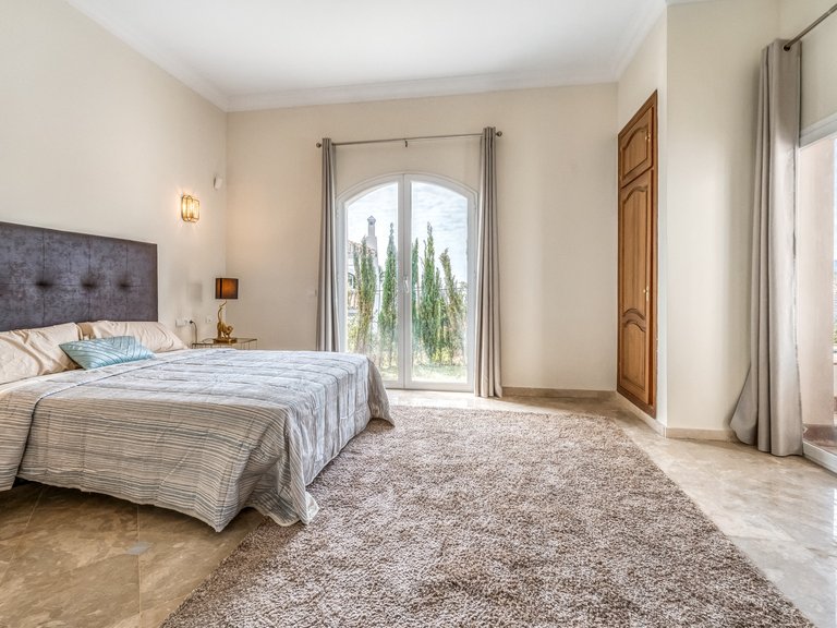 Villa for Sale in Istan Malaga 13
