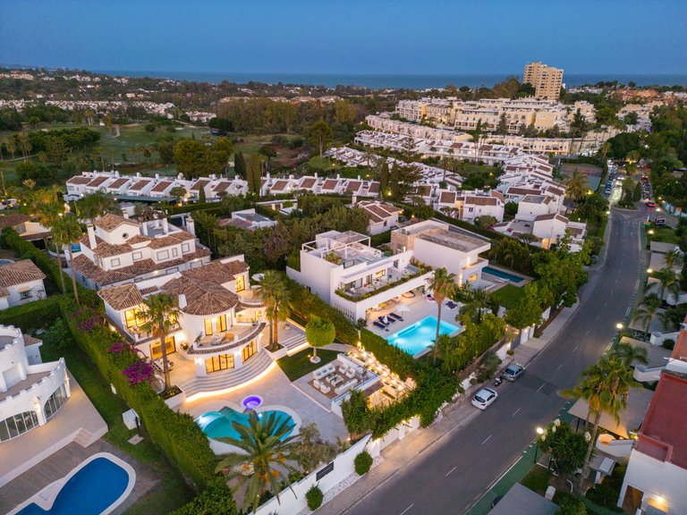 Villa for Sale in Marbella Malaga 45