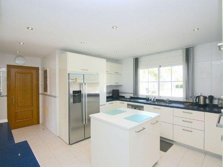 Villa for Sale in Mijas Costa Malaga 18