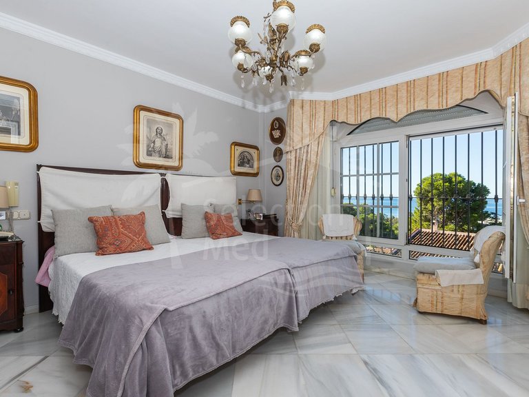 Villa for Sale in Estepona Malaga 18