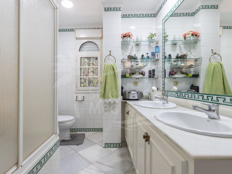 Villa for Sale in Estepona Malaga 20