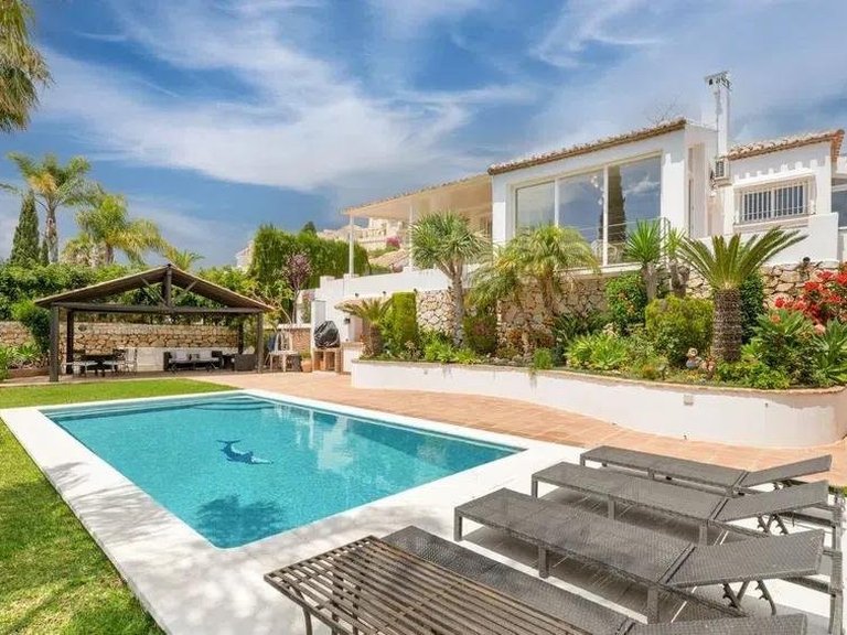 Villa for Sale in Mijas Costa Malaga 27
