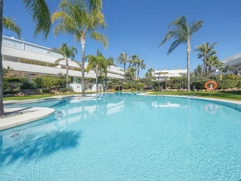 Penthouse for Sale in Marbella Malaga 19