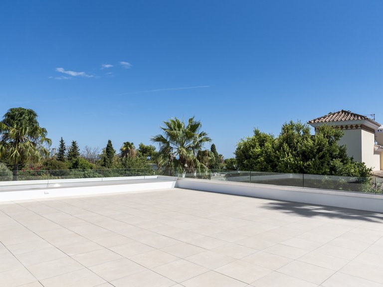 Villa for Sale in San Pedro De Alcantara Malaga 10