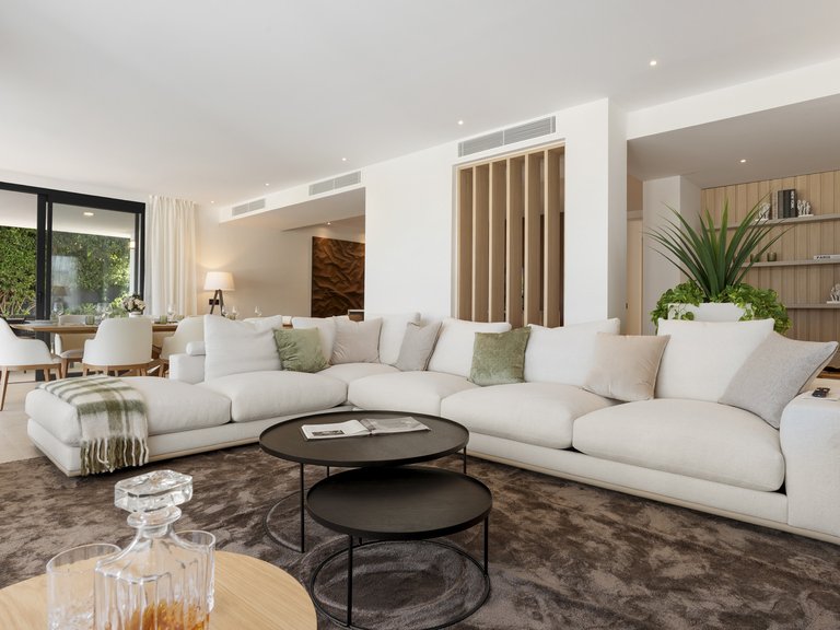 Villa for Sale in San Pedro De Alcantara Malaga 25