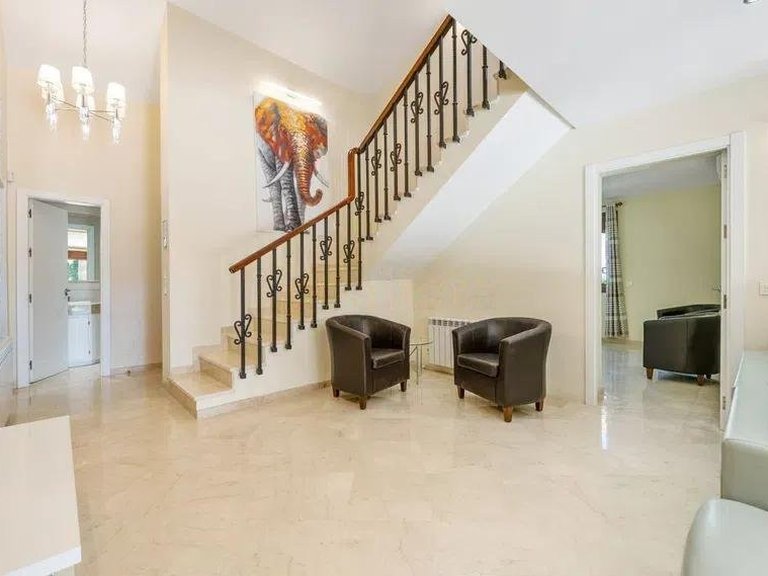 Villa for Sale in Estepona Malaga 10