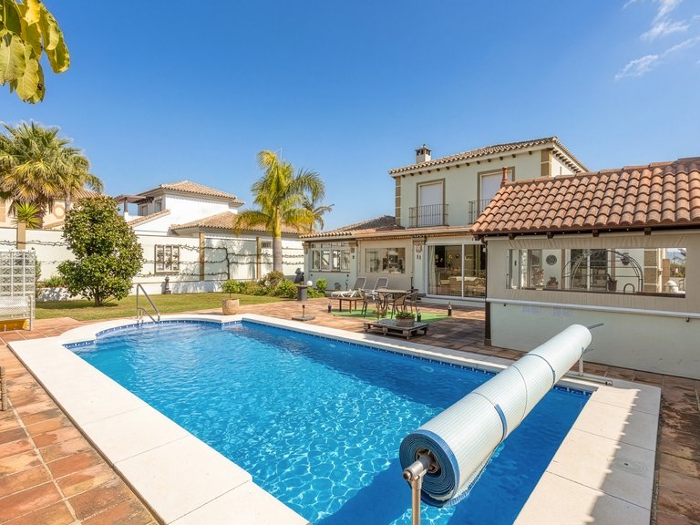 Villa for Sale in Coin Malaga 33