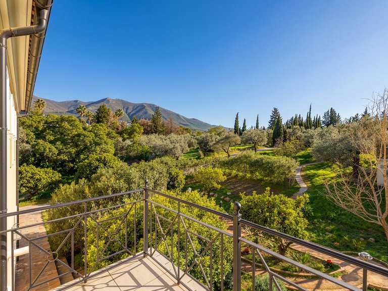 Villa for Sale in Alhaurin El Grande Malaga 28