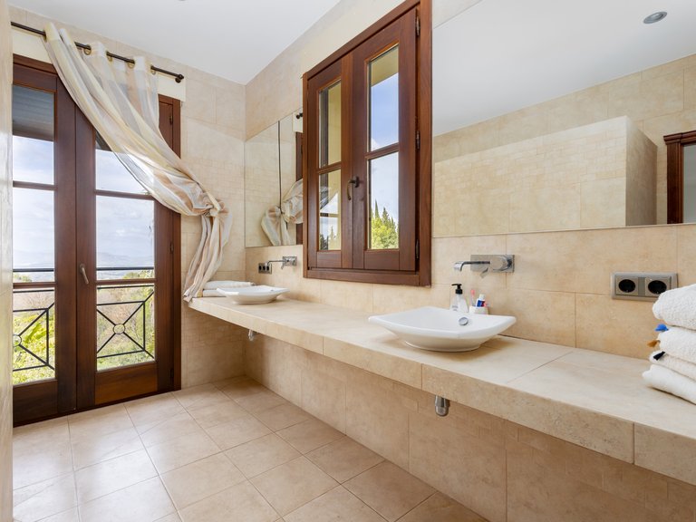 Villa for Sale in Alhaurin El Grande Malaga 33