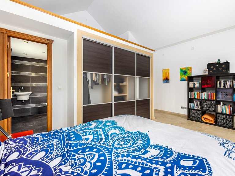 Villa for Sale in Alhaurin El Grande Malaga 25