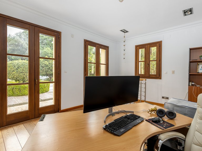 Villa for Sale in Alhaurin El Grande Malaga 40