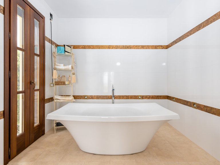 Villa for Sale in Alhaurin El Grande Malaga 10