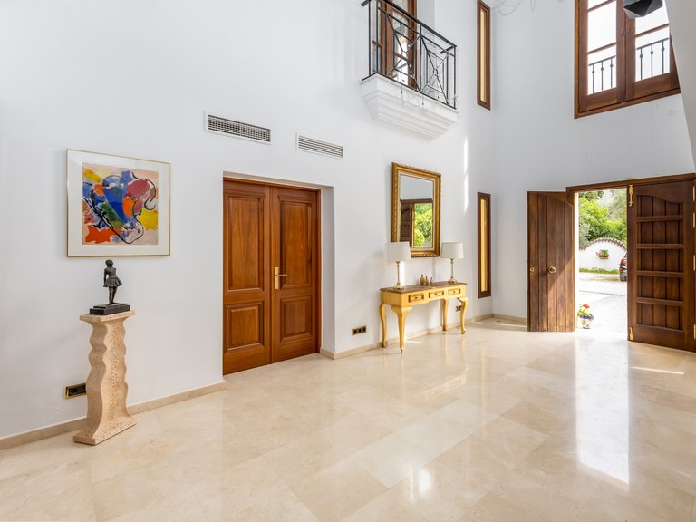 Villa for Sale in Alhaurin El Grande Malaga 3