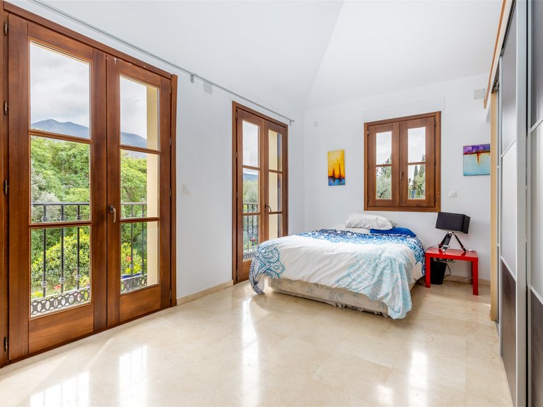Villa for Sale in Alhaurin El Grande Malaga 19