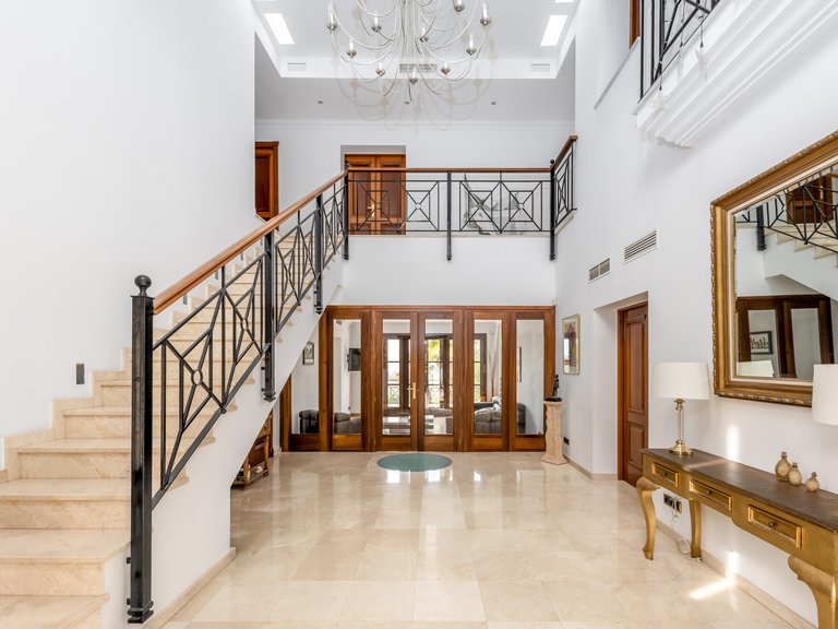 Villa for Sale in Alhaurin El Grande Malaga 41