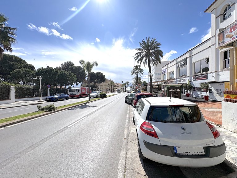 Commercial for Sale in Benalmadena Malaga 14