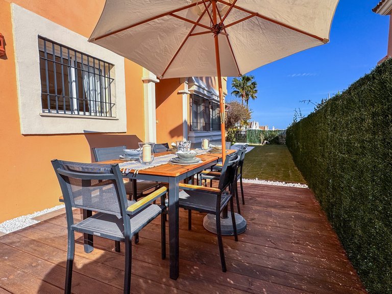 Town House for Sale in Alcaidesa Cadiz 28
