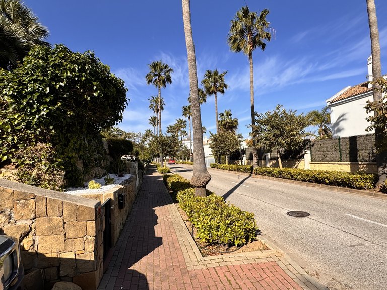 Town House for Sale in Alcaidesa Cadiz 39