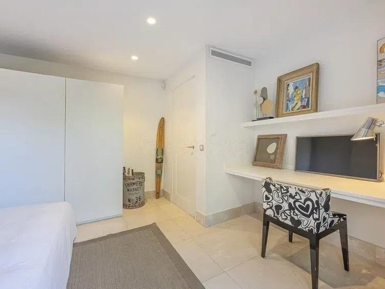 Villa for Sale in Marbella Malaga 31
