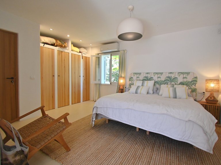 Villa for Rent in Santa Eulalia Del Río Balearic Islands 8