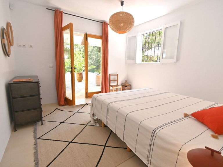 Villa for Rent in Santa Eulalia Del Río Balearic Islands 22