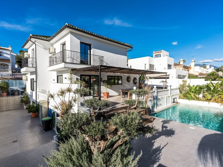 Villa for Sale in Marbella Malaga 2