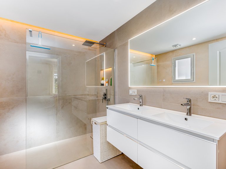 Town House for Sale in Alhaurin El Grande Malaga 17